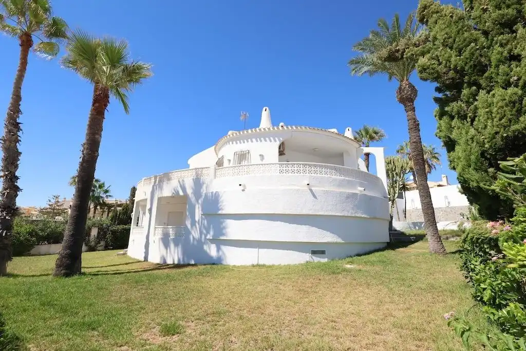 Villa zur Miete in Orihuela Costa, imagen 6