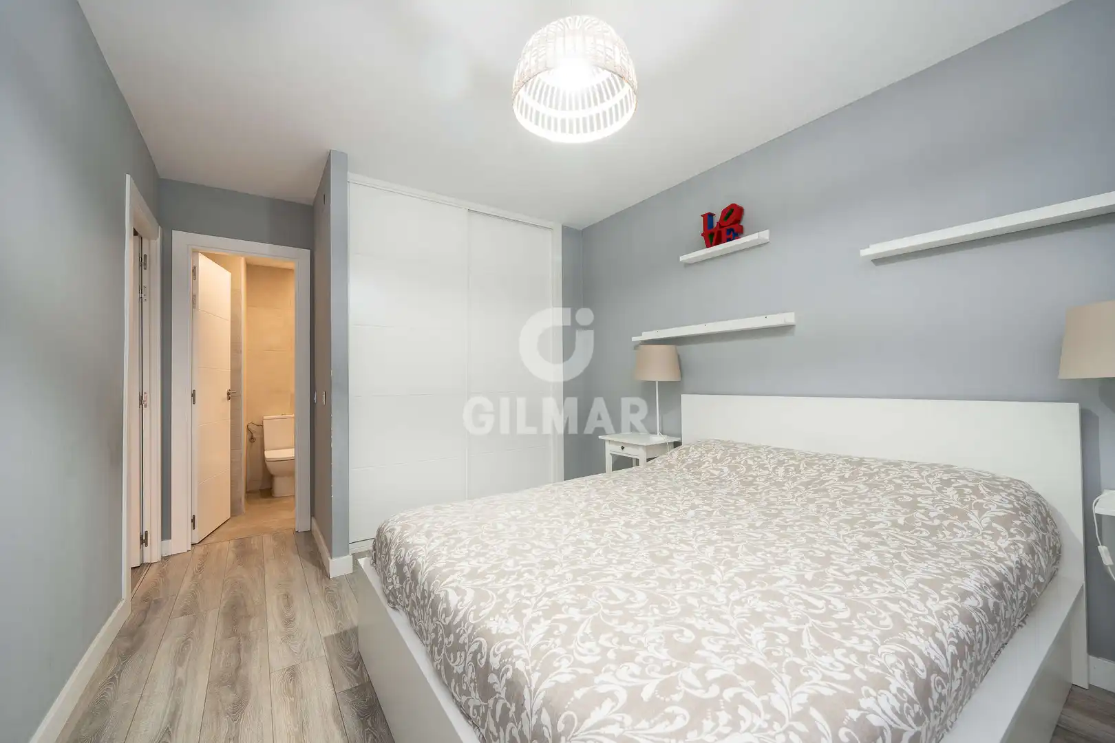 Schlafzimmer von Wohnung zum Verkauf in Madrid mit Heizung und Privatgarten