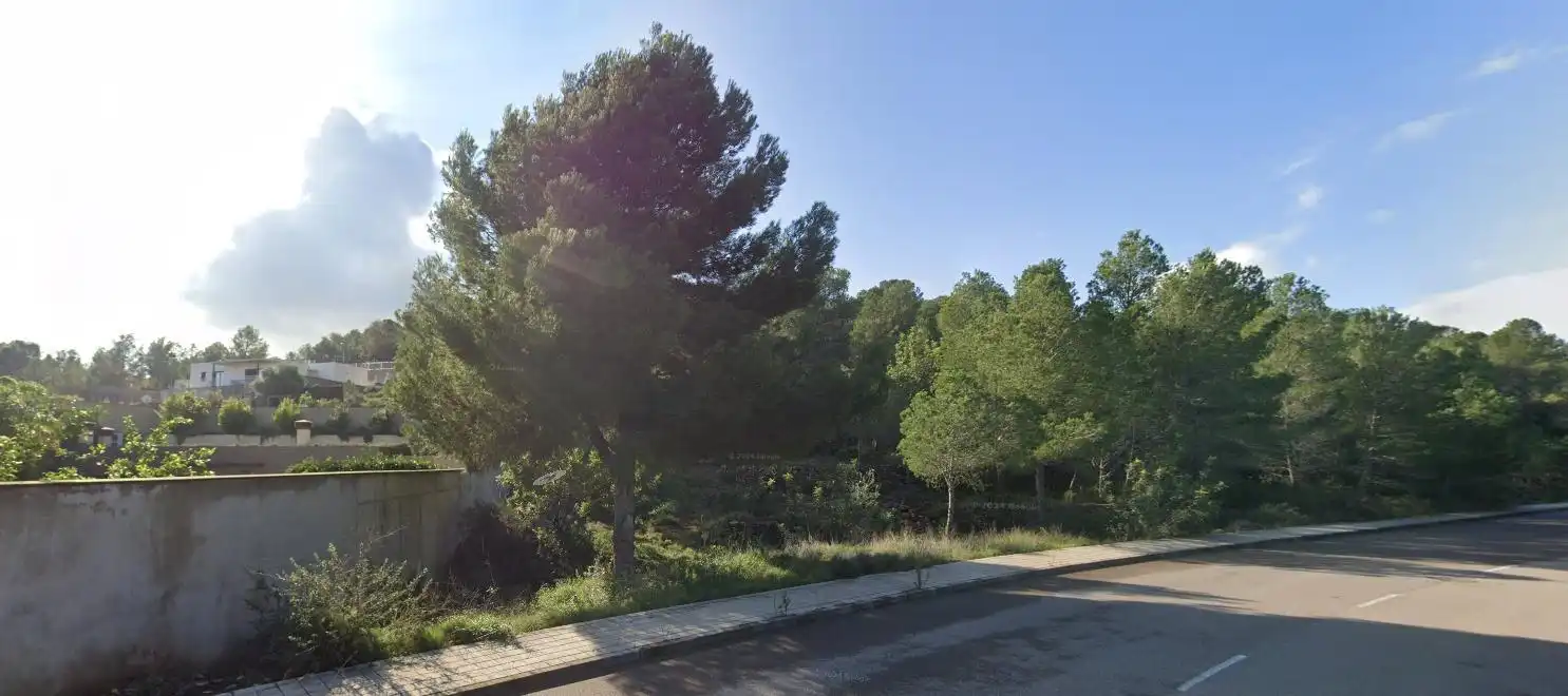 Lands and plots for sale in COMA FASE 1B