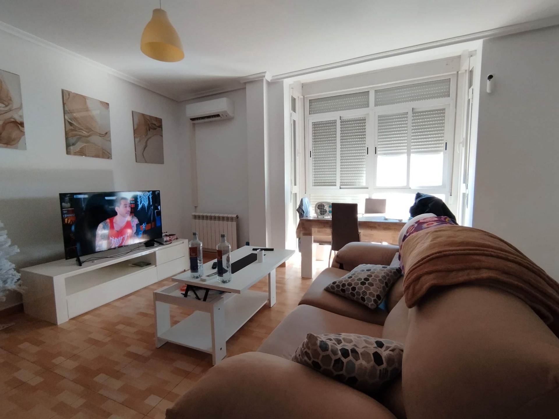 Sala d'estar de Pis en venda en Tomelloso amb Aire condicionat, Calefacció i Terrassa