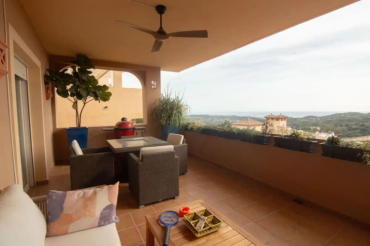 Terraza de Piso en venta en Ojén con Trastero y Piscina