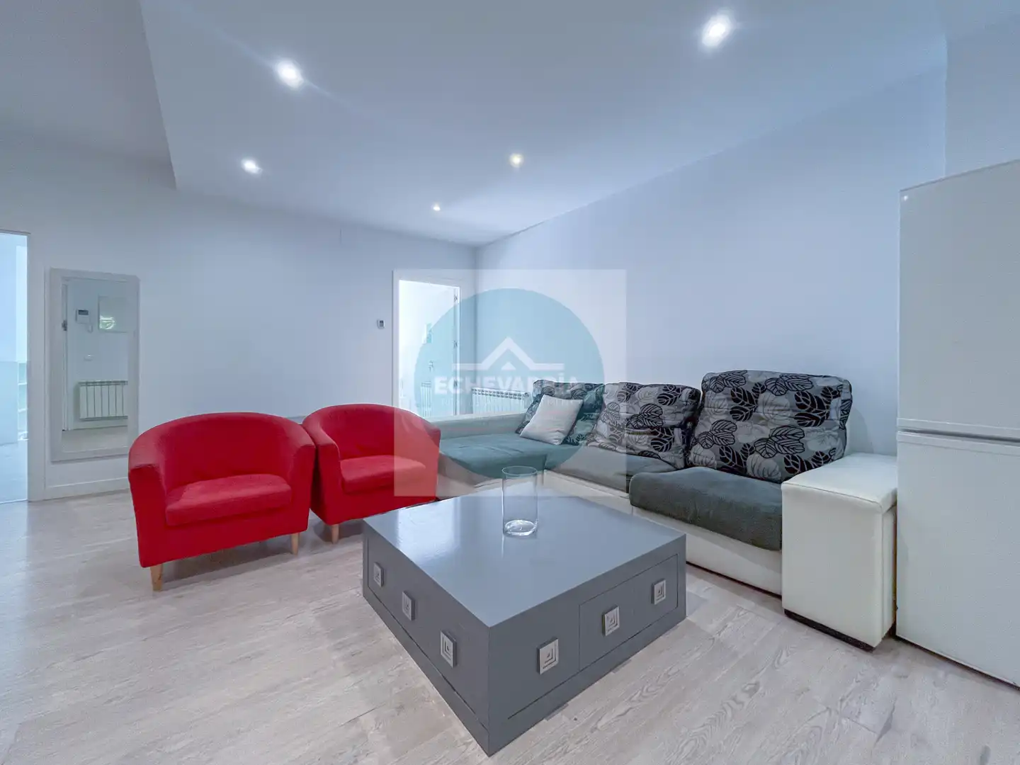 Living room of Flat for rent in Madrid  with Heating, Furnished and Oven