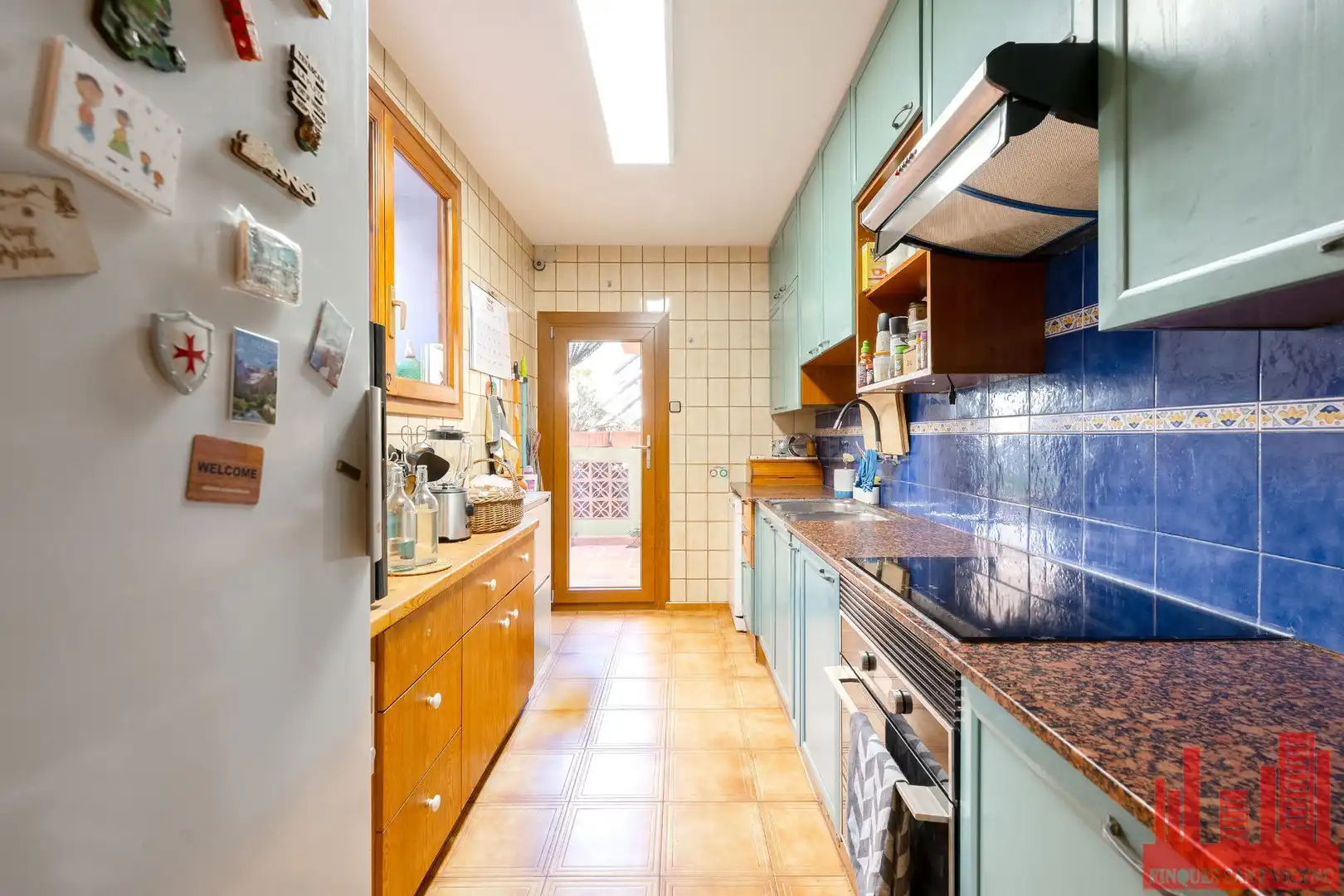 Cocina de Casa o chalet en venta en Sant Vicenç Dels Horts con Aire acondicionado, Calefacción y Jardín privado