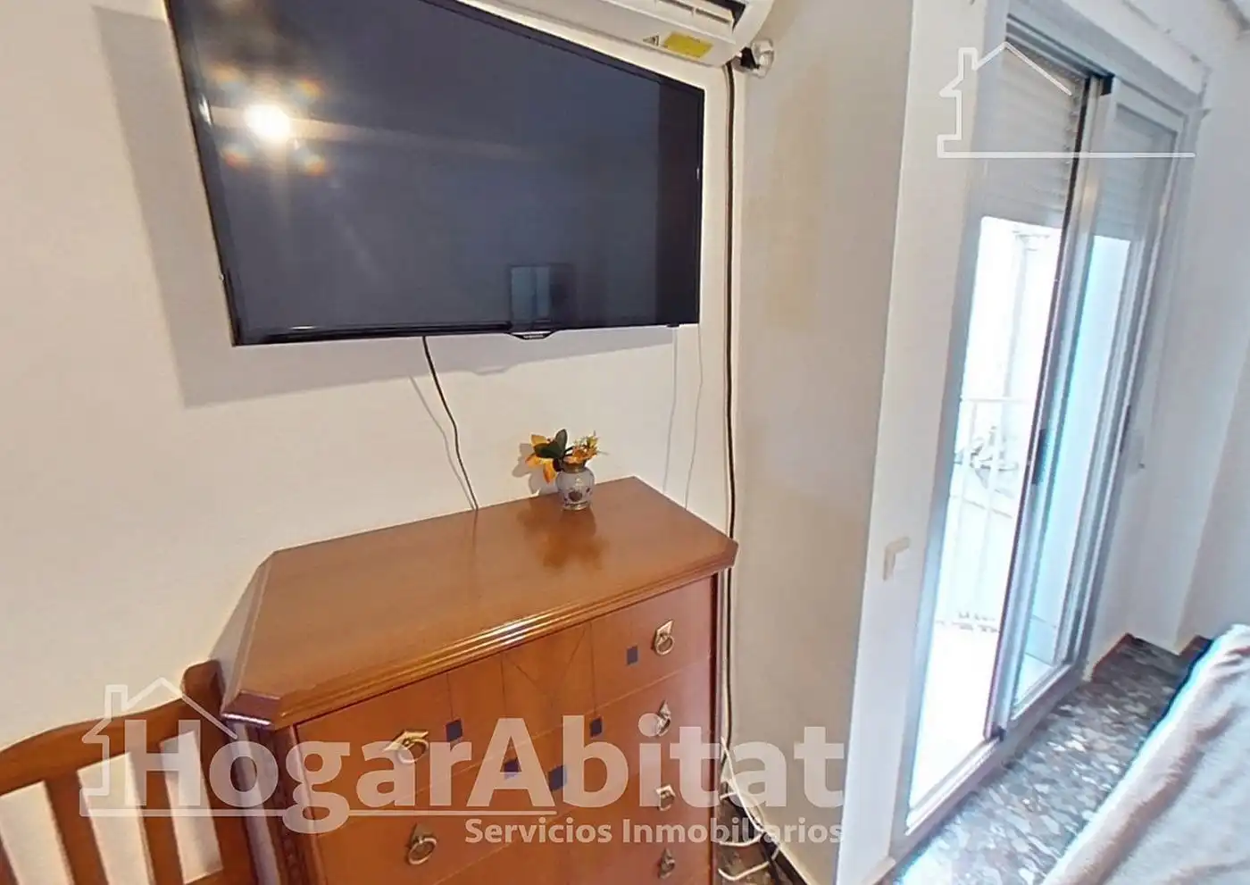 Bedroom of Attic for sale in Mislata  with Air Conditioner, Heating and Terrace