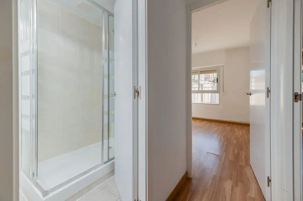 Habitación de Piso en venta en Madrid
