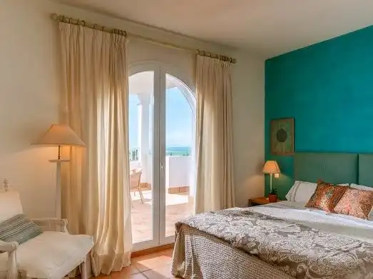 Dormitori de Casa o xalet en venda en Benalup-Casas Viejas amb Aire condicionat, Calefacció i Jardí privat