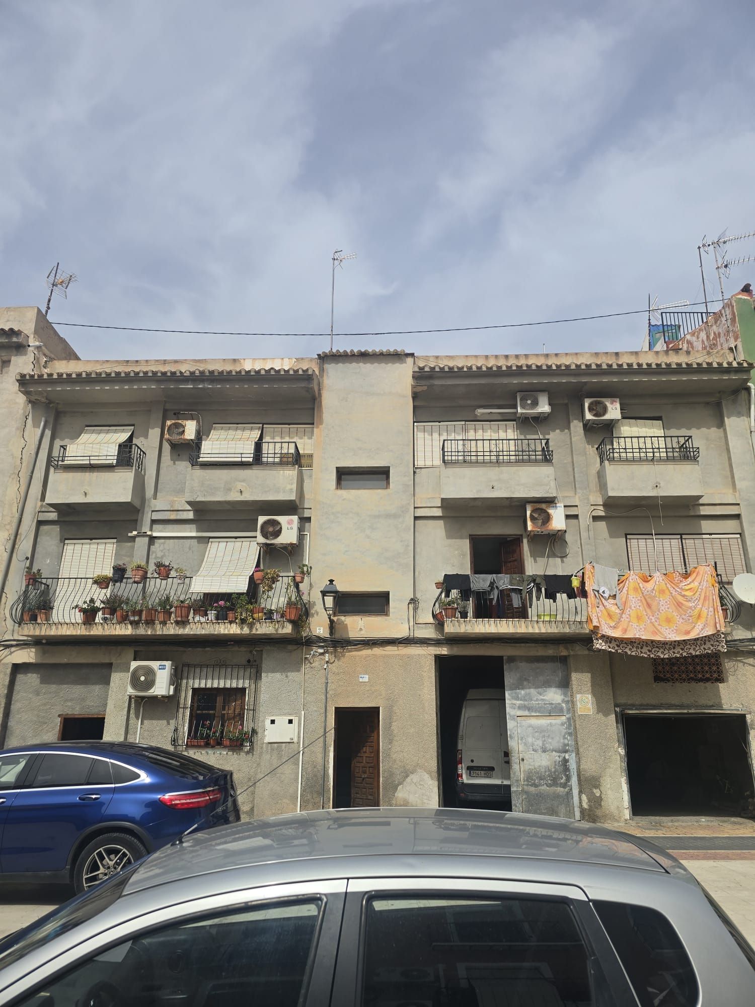 Vista exterior de Edifici en venda en Villajoyosa / La Vila Joiosa