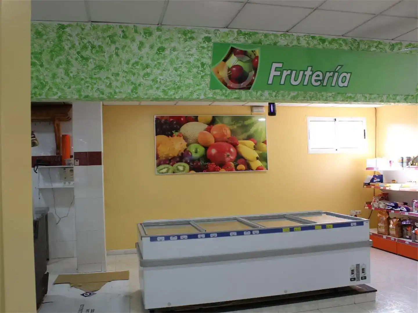 Local de alquiler en Catoira
