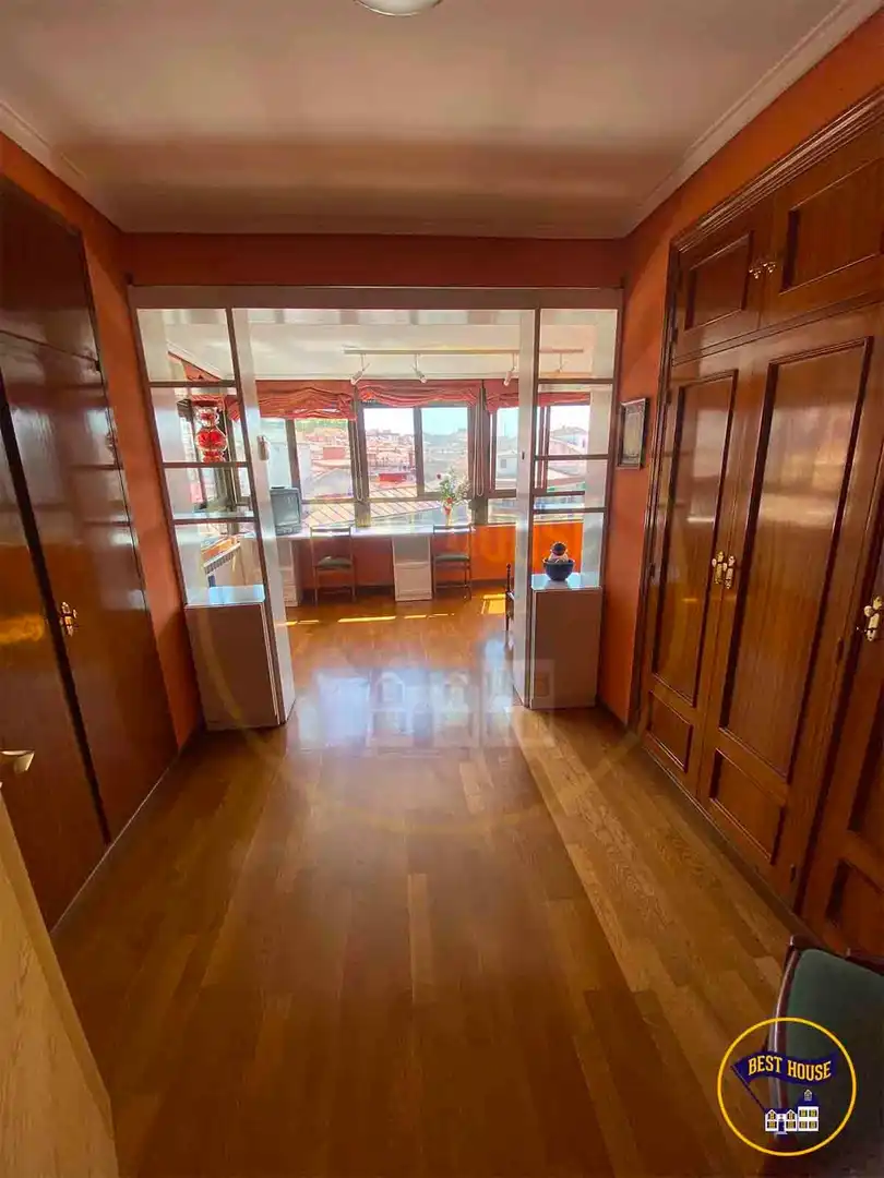 Flat for sale in Cuenca  with Air Conditioner, Heating and Parquet flooring