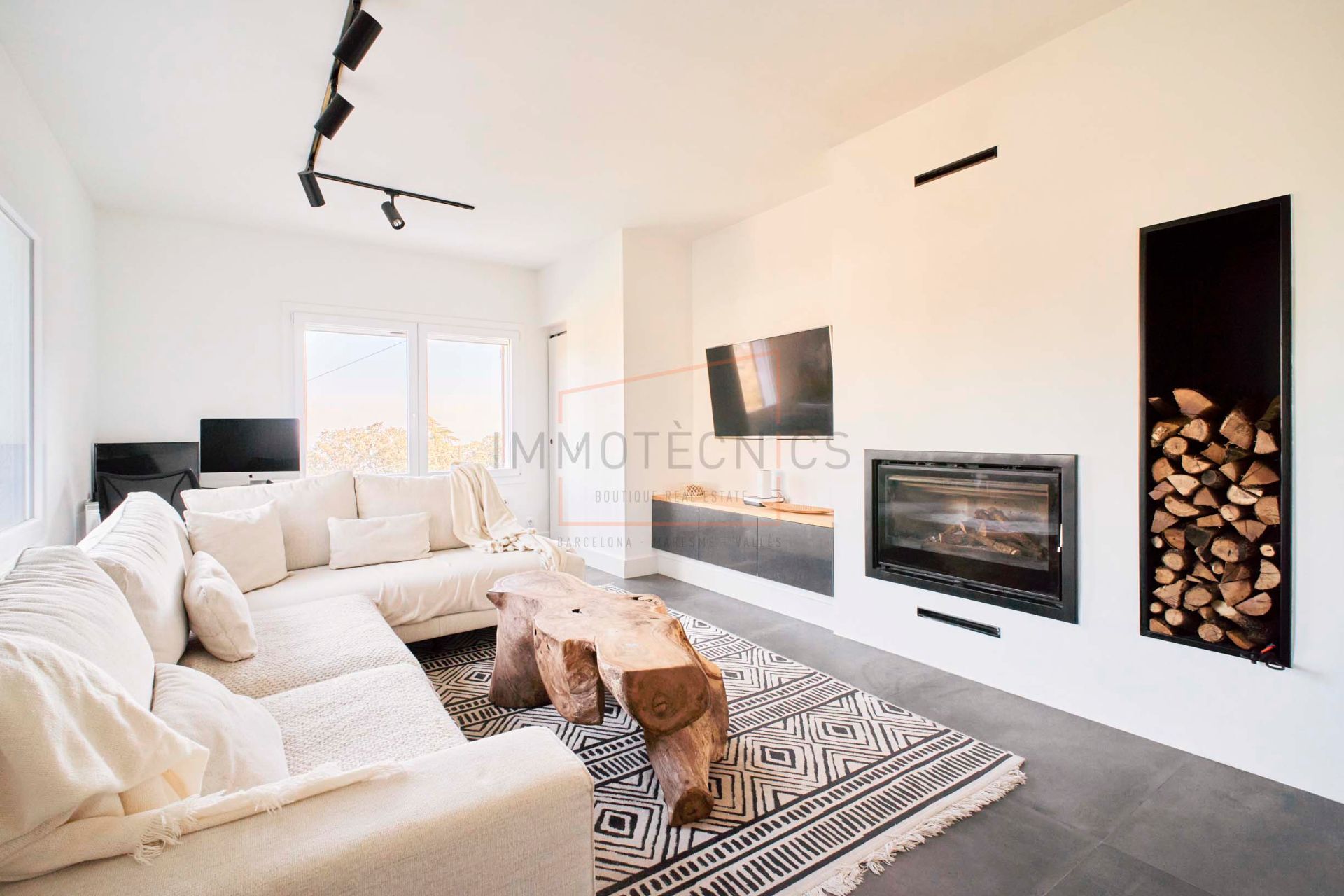 Living room of House or chalet for sale in Bigues i Riells  with Air Conditioner, Heating and Private garden