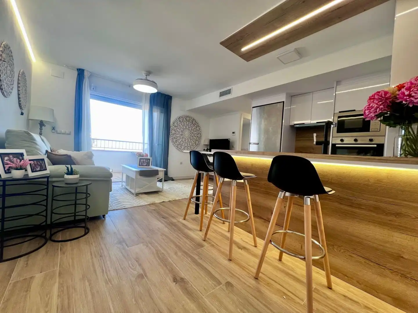 Apartment with pool for sale in Playa del Acequión, Náufragos y Rocío del Mar, imagen 4