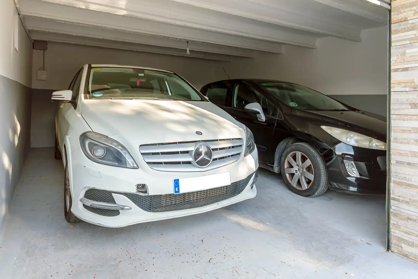 Parking de Casa o chalet en venta en Castellví de Rosanes con Aire acondicionado, Calefacción y Jardín privado