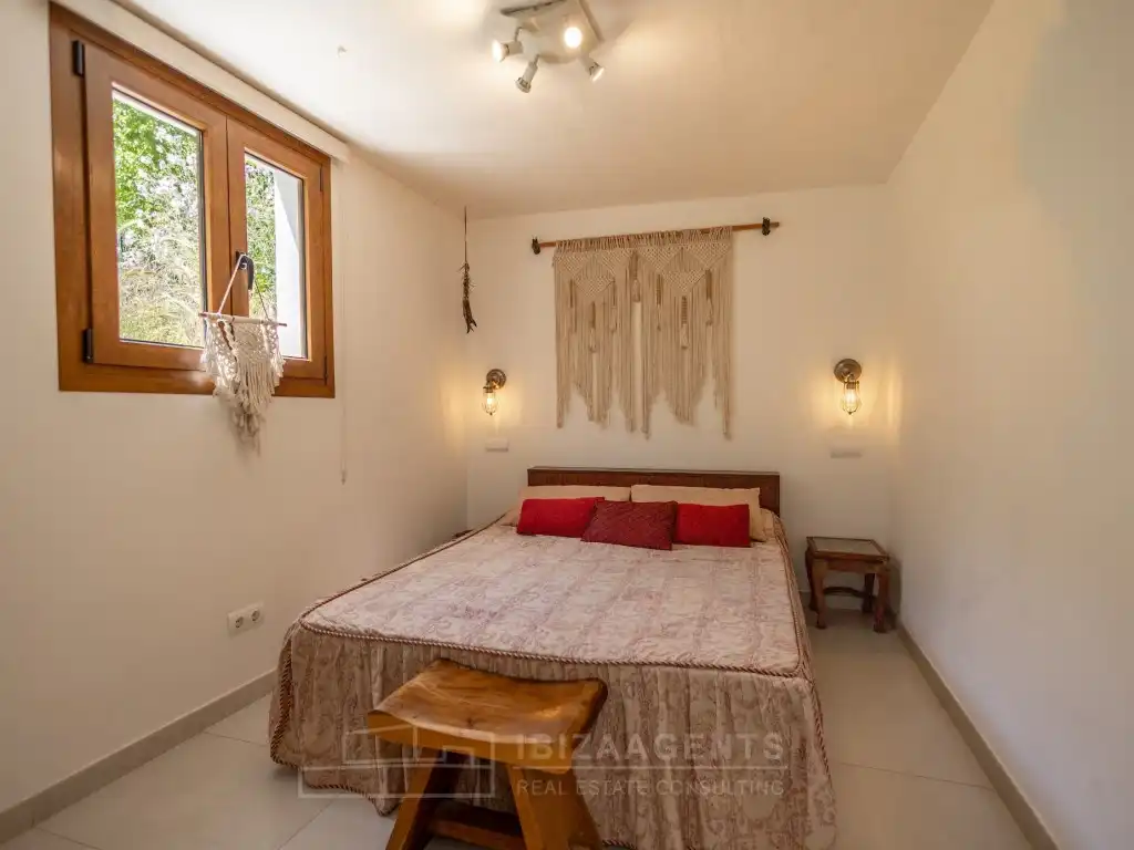 Bedroom of Houses for sale in Santa Eulària des Riu  with Air Conditioner, Terrace and TV