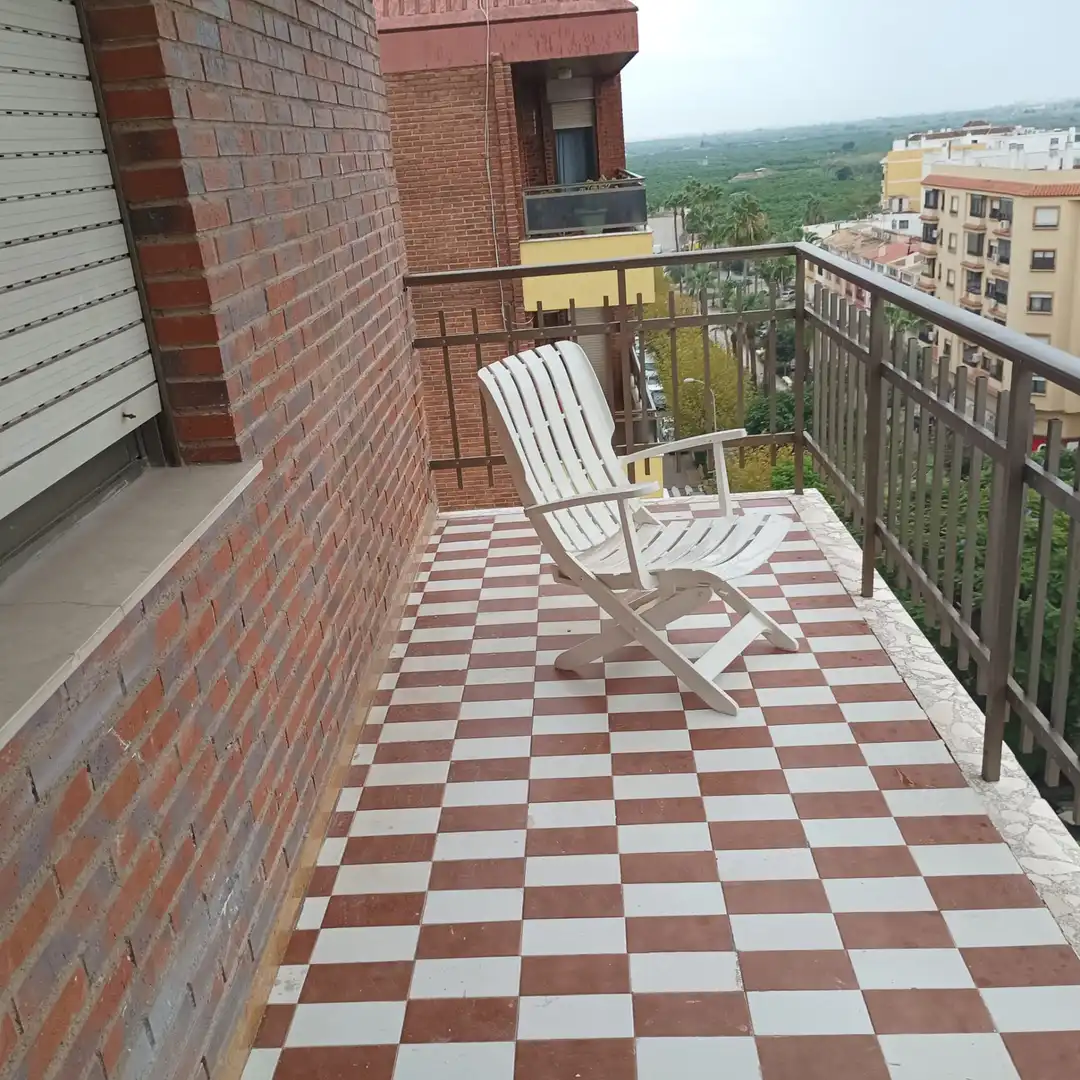 Terraza de Piso en venta en Tavernes de la Valldigna, Valencia