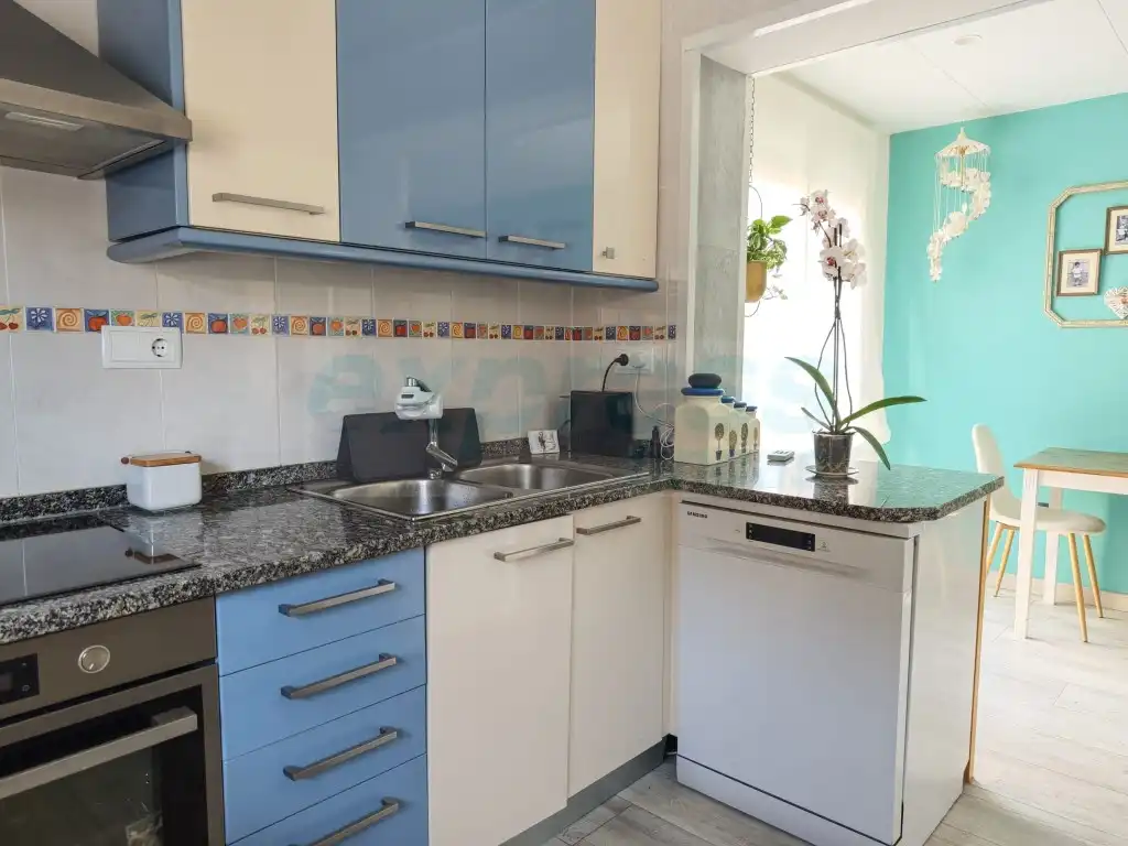 Cocina de Dúplex en venta en Palafolls con Aire acondicionado, Terraza y Horno