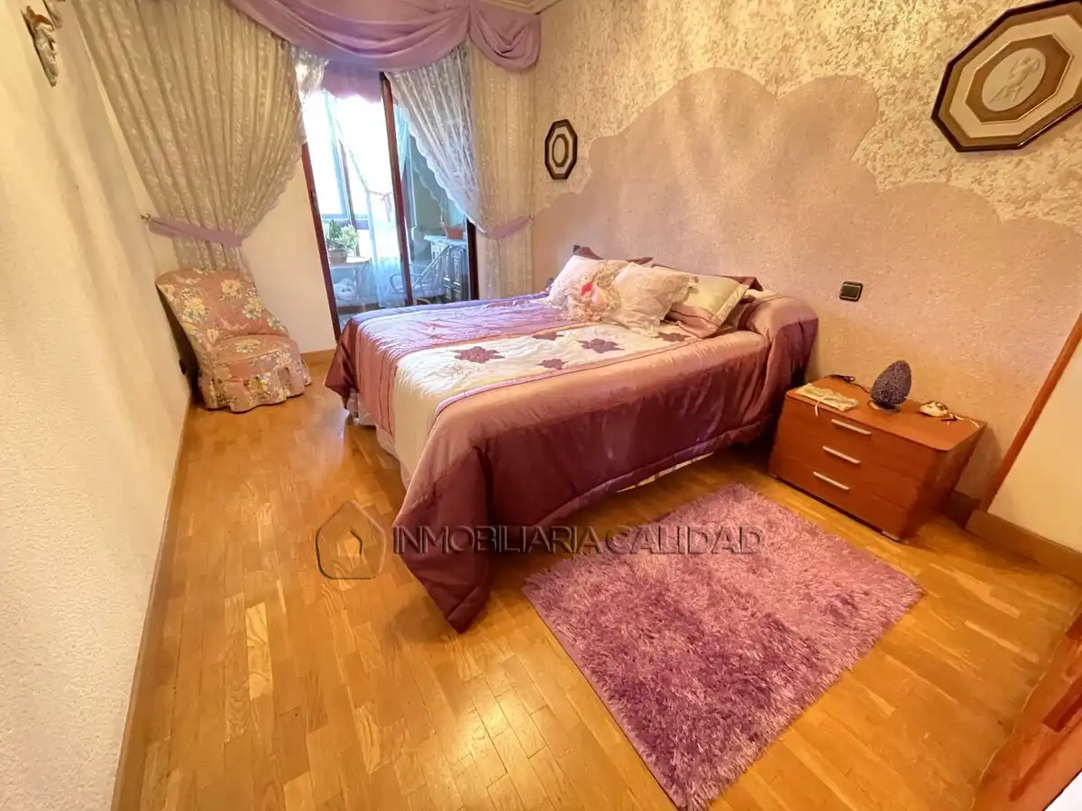 Wohnung mit Aufzug zum Verkauf in Zona Sur - Barrio Cortes, imagen 2