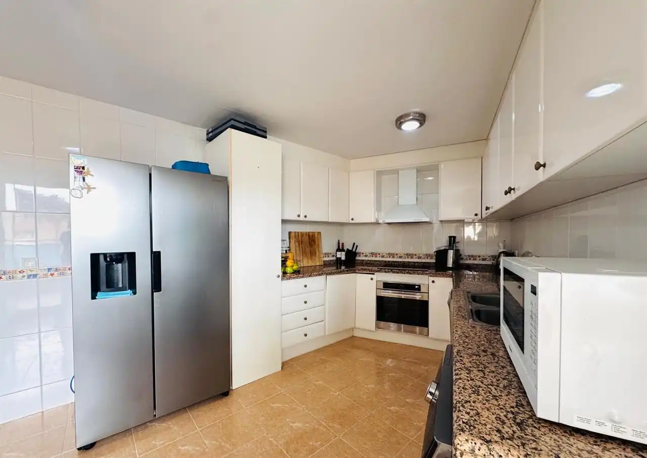 Cocina de Piso en venta en Villajoyosa / La Vila Joiosa con Aire acondicionado, Calefacción y Terraza