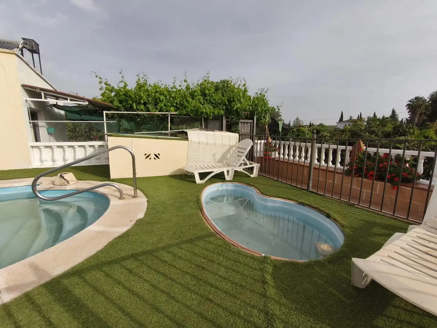 Casa amb piscina en venda a El Carpio, imagen 2