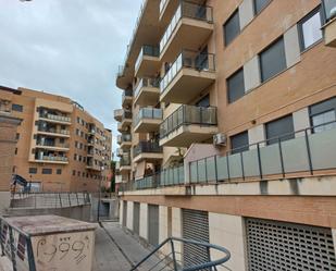 Exterior view of Flat for sale in Alzira  with Air Conditioner, Terrace and Storage room