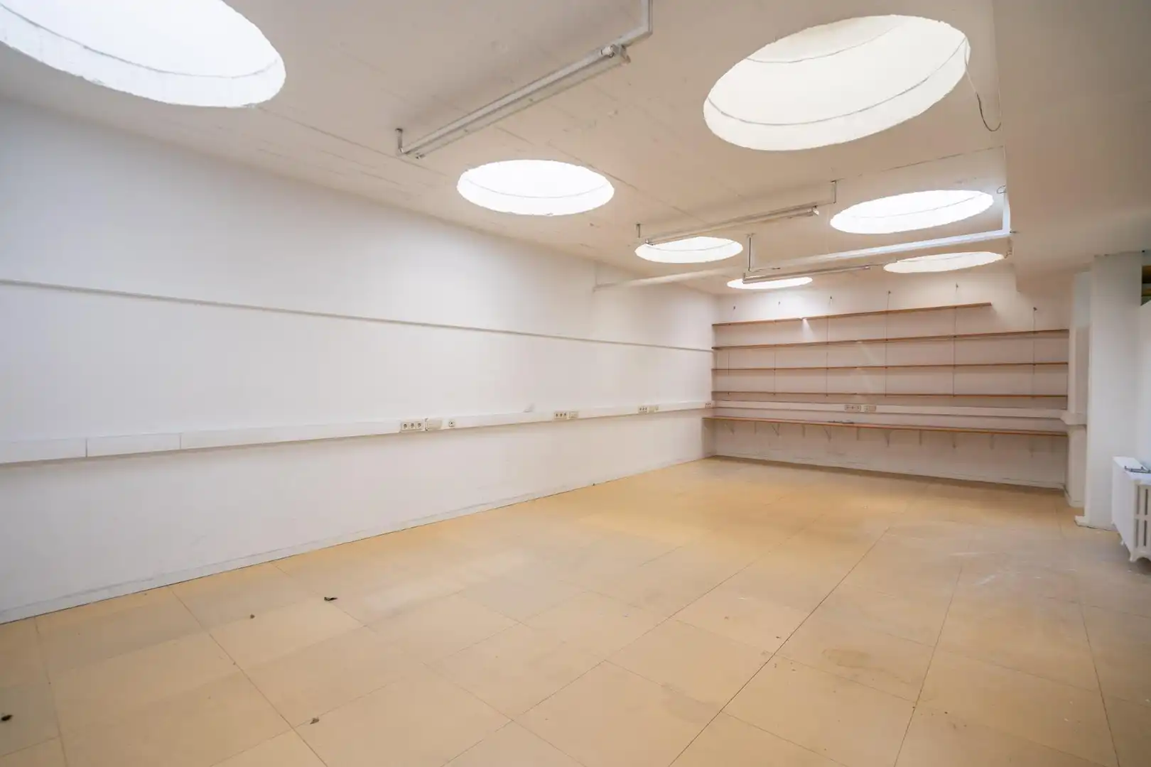 Commercial properties for sale in Madrid