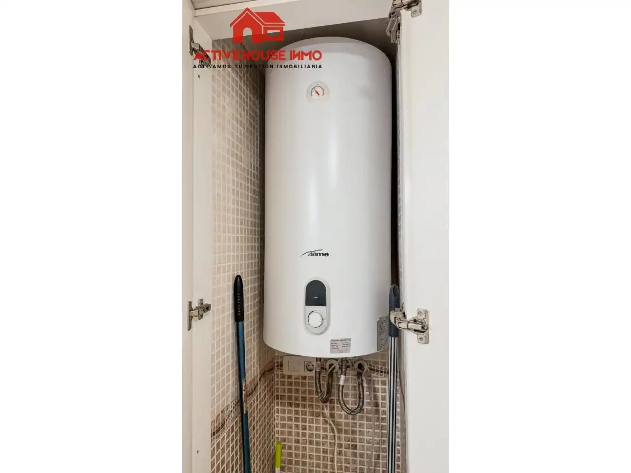 Badezimmer von Wohnung zum Verkauf in La Ràpita mit Klimaanlage, Heizung und Abstellraum