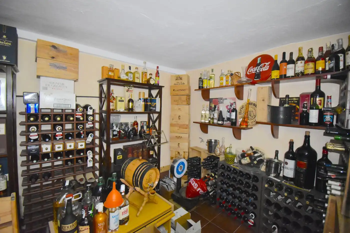 Houses for sale in Calle EMPEDRAT, 49, Ibi