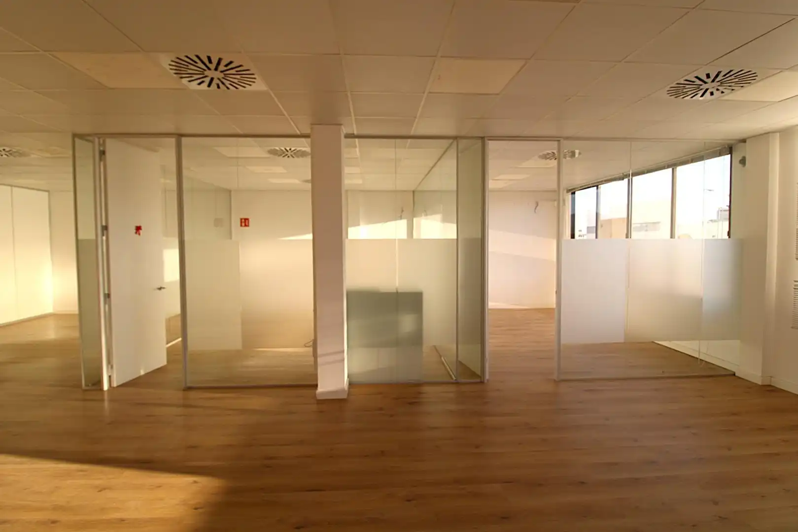Bureau à vendre à Avenida Gran Via d'Asima, imagen 2