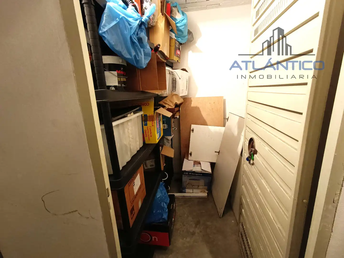 Apartamento en venta en A Coruña Capital  con Calefacción, Trastero y Amueblado