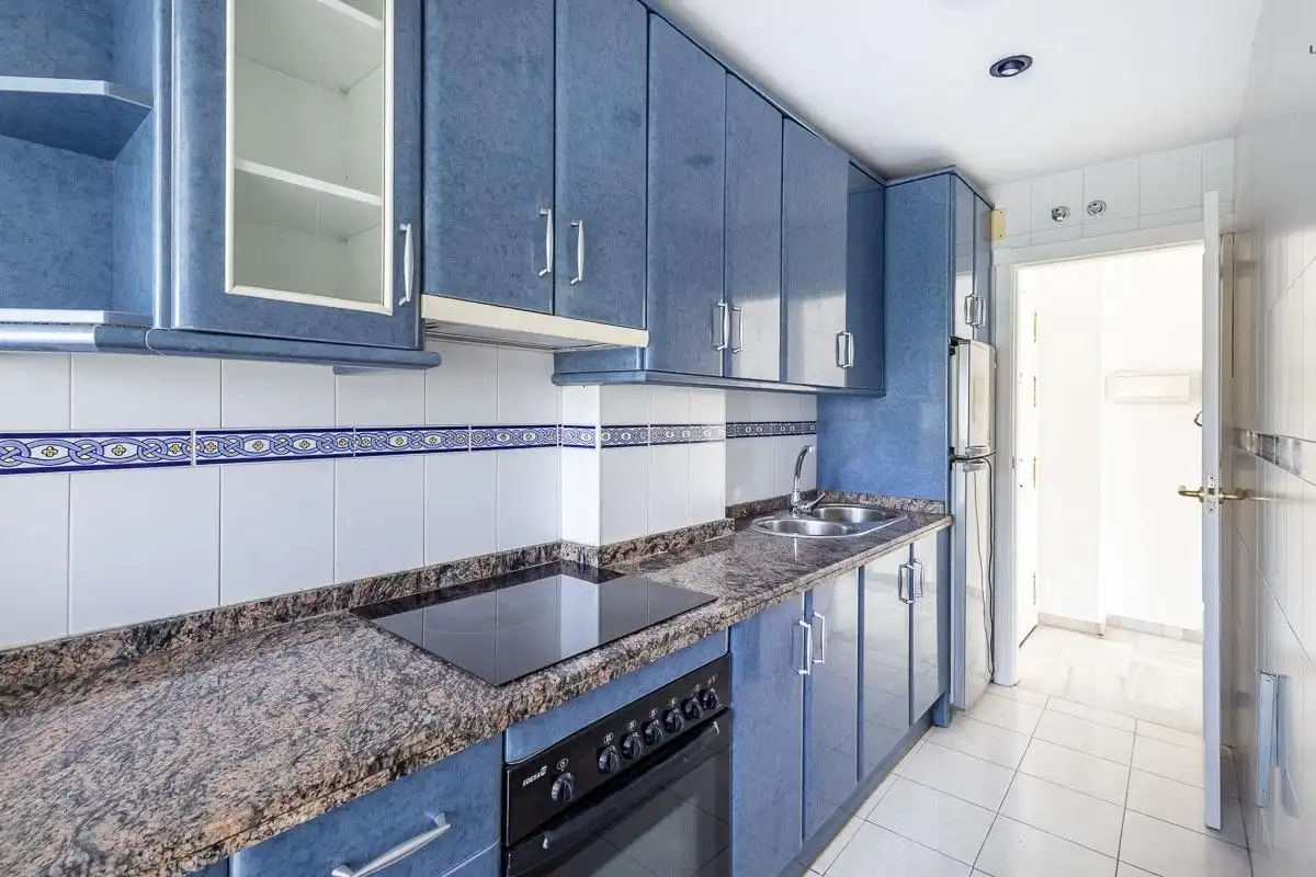 Kitchen of Flat for sale in Cenes de la Vega  with Air Conditioner and Storage room