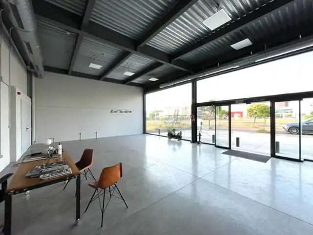 Nau industrial en venda en Ponferrada
