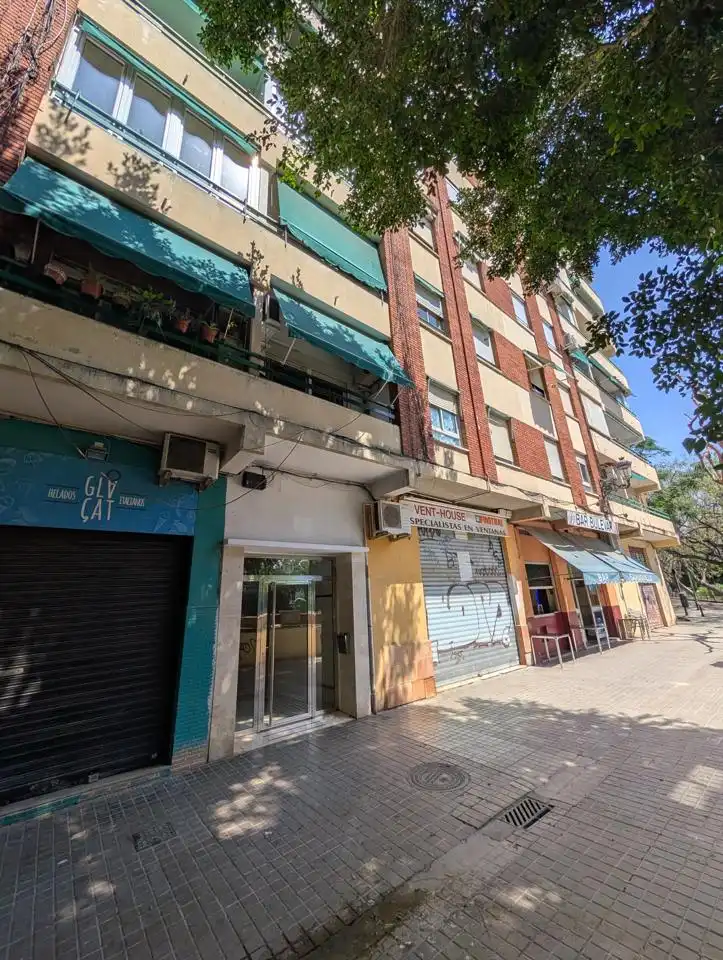 Vista exterior de Piso en venta en Valencia con Balcón