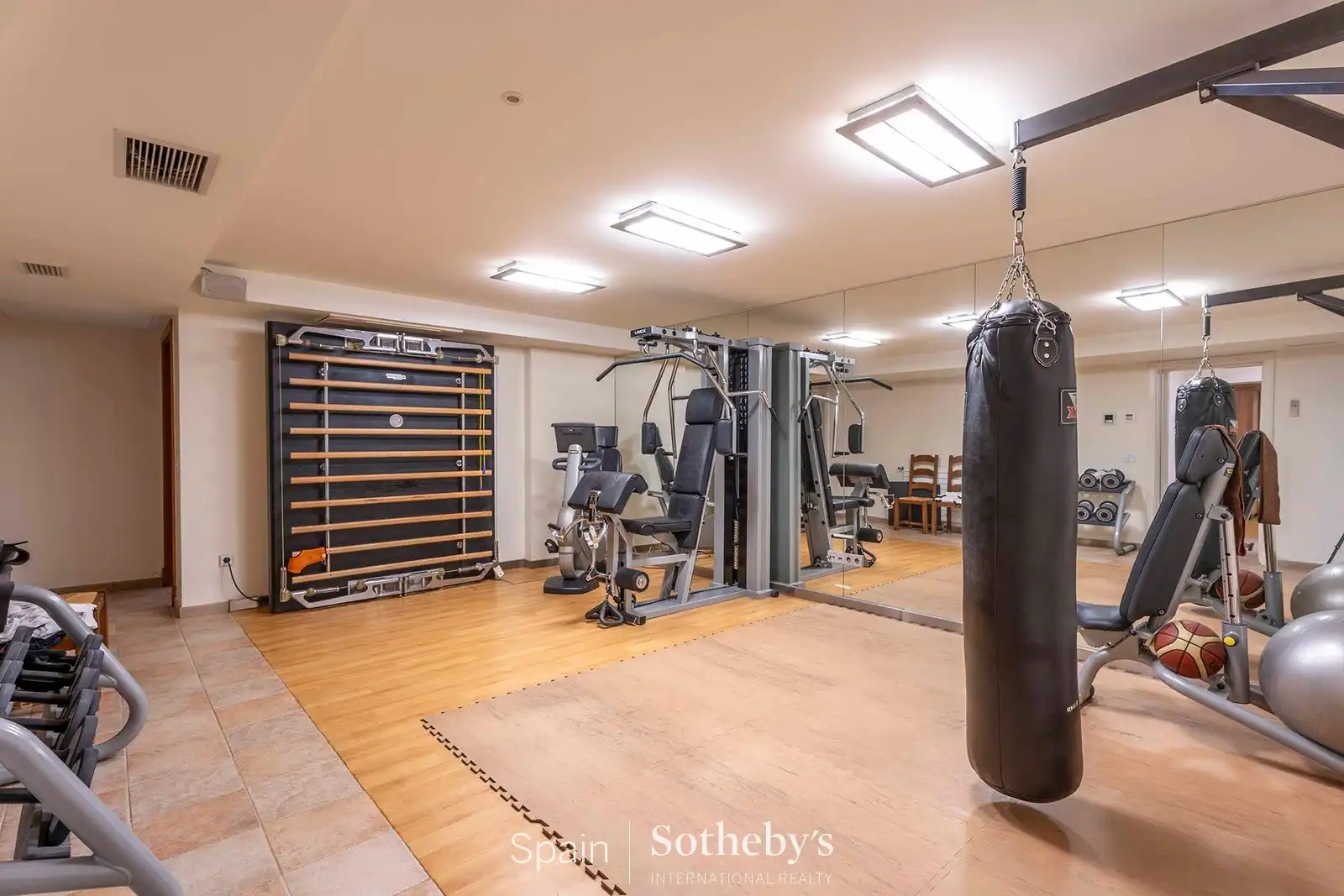 Casa o chalet en venta en Madrid con Aire acondicionado, Calefacción y Jardín privado