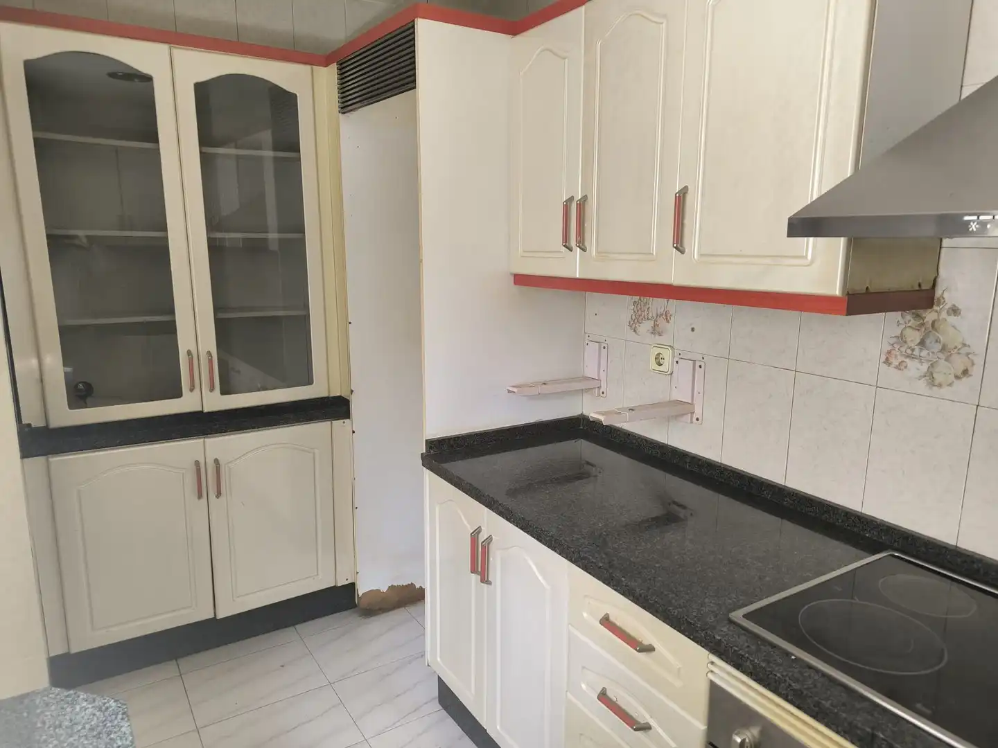 Kitchen of Flat for sale in Córdoba