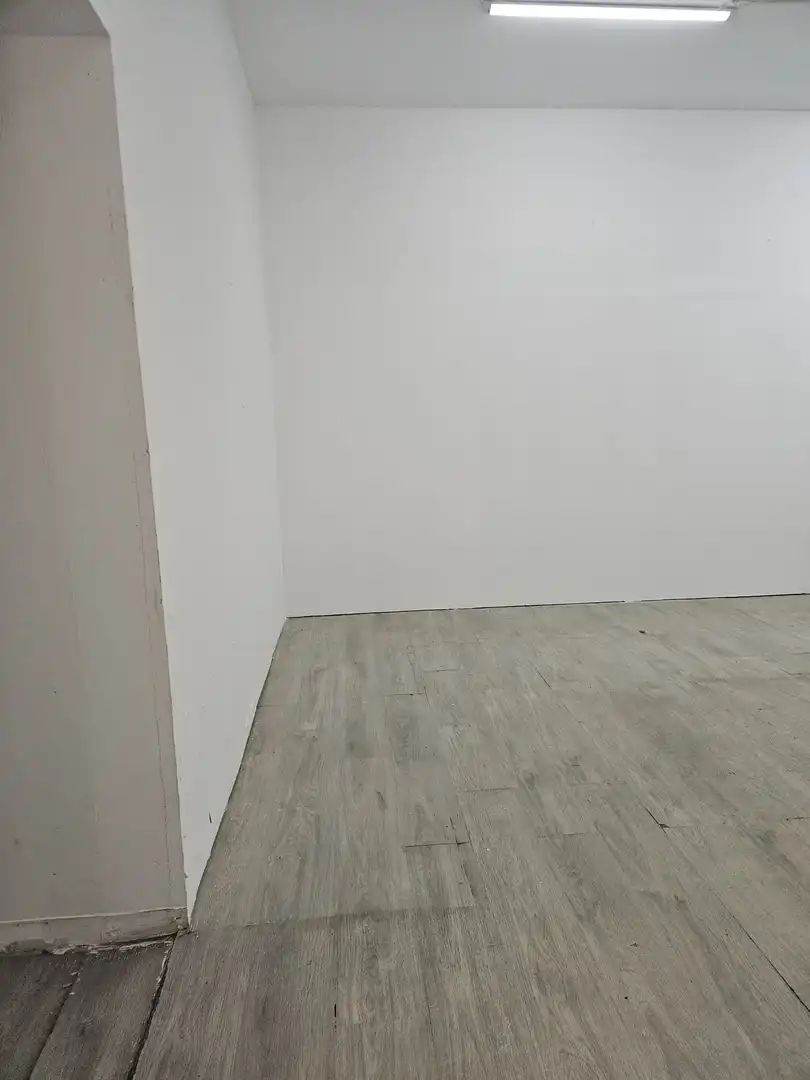 Local comercial de lloguer a Avinguda de Catalunya, imagen 8