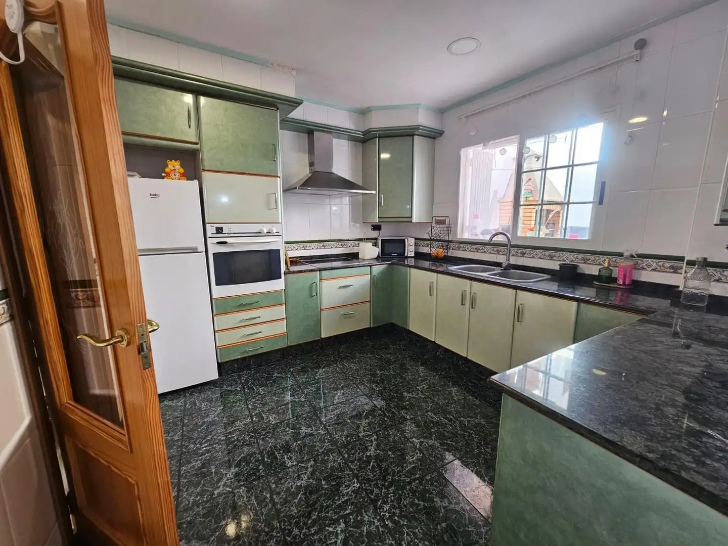 Cocina de Casa o chalet en venta en Sagunto / Sagunt con Calefacción, Terraza y Trastero