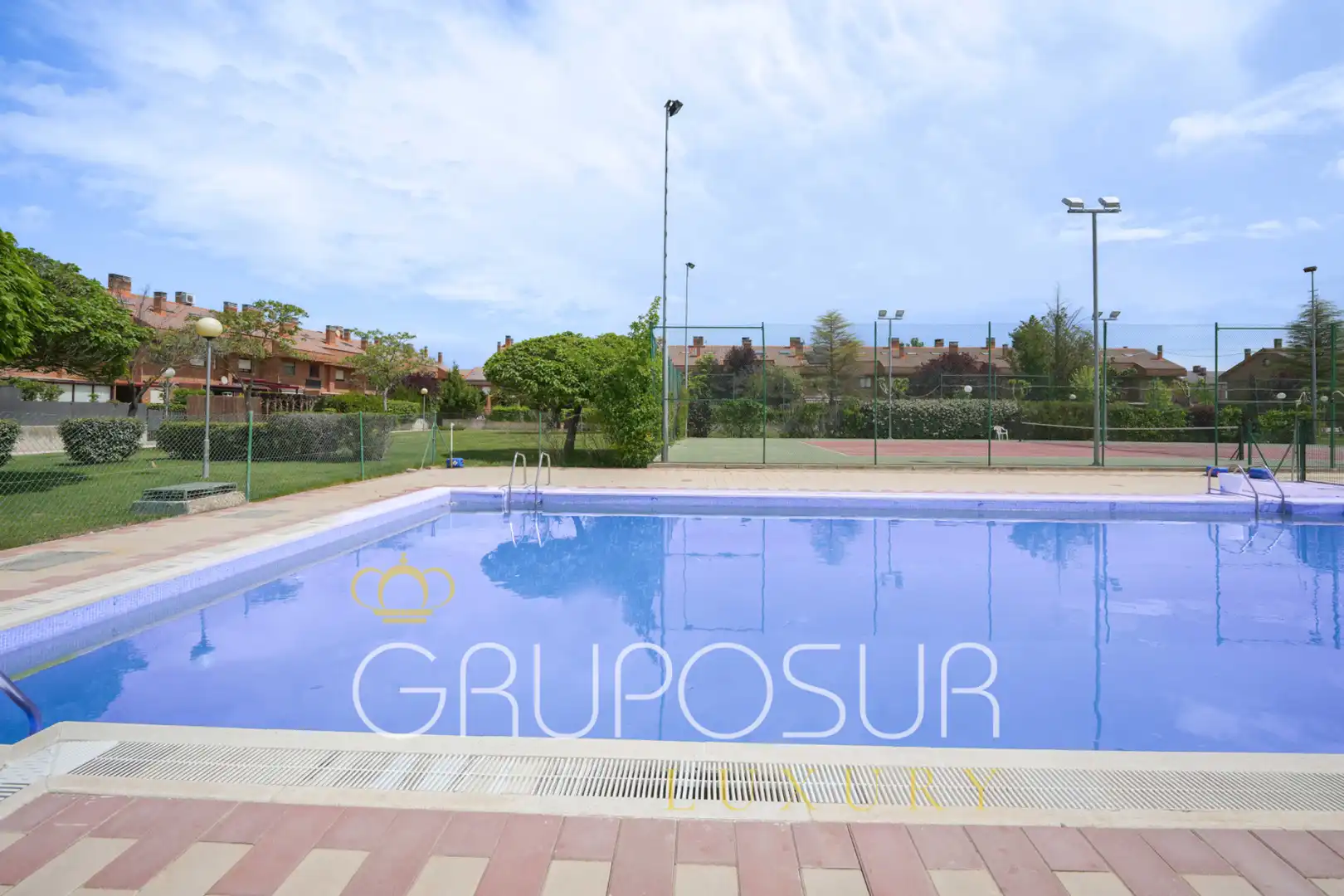 Swimming pool of Detached homes for sale in Simancas  with Heating, Private garden and Parquet flooring