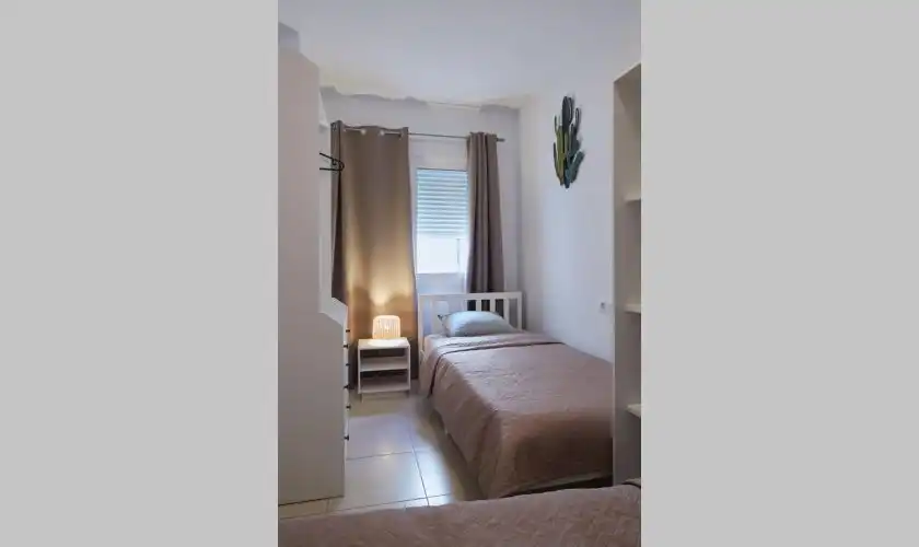 Habitación de Apartamento de alquiler en Carboneras con Aire acondicionado, Terraza y Amueblado