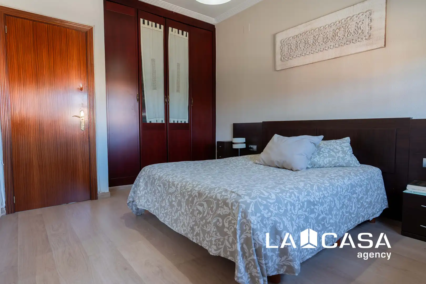 Dormitori de Casa adosada en venda en Dos Hermanas amb Aire condicionat i Terrassa