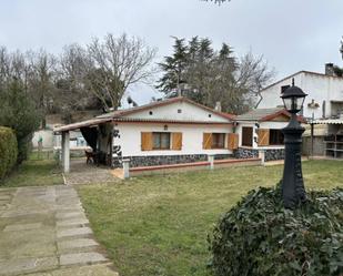 Vista exterior de Casa o xalet en venda en Vilanova de Sau amb Jardí privat, Terrassa i Traster