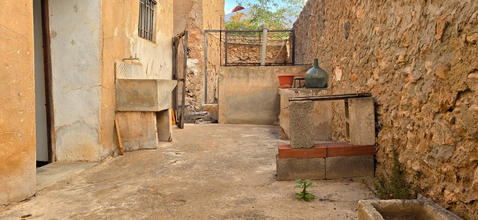 Vista exterior de Finca rústica en venda en L'Alfàs del Pi amb Terrassa i Balcó