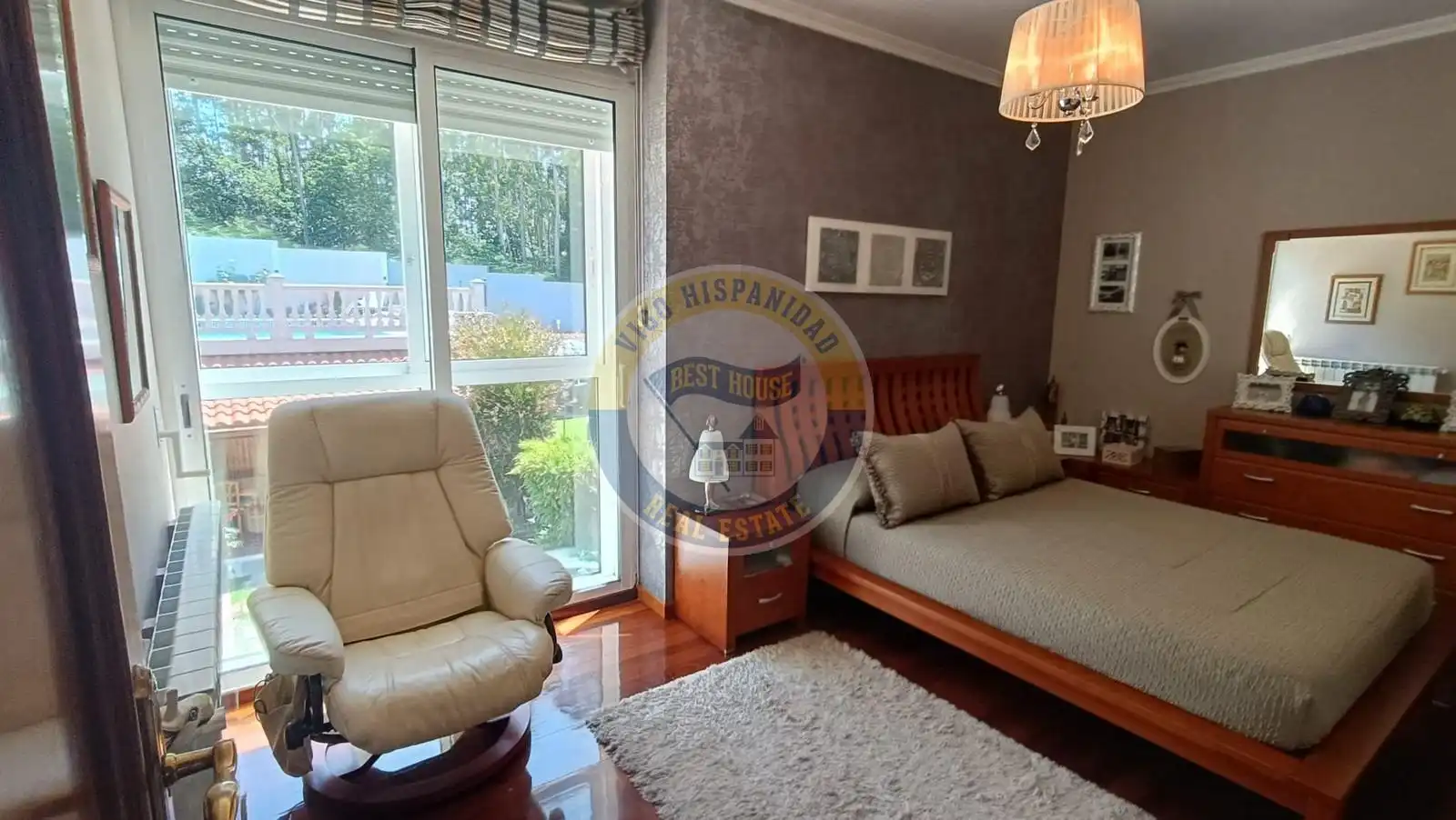 Casa adosada en venda a undefined Residencial Candeán, Cabral - Candeán