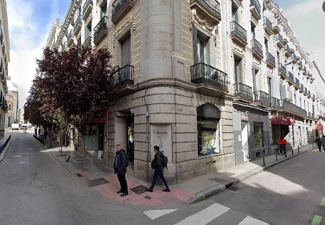 Local comercial en Venta en Cortes - Huertas