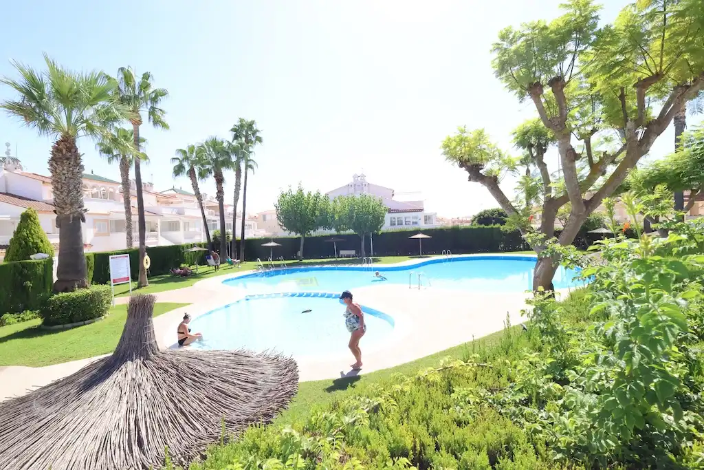 Bungalow with pool for sale in Orihuela Costa, imagen 22