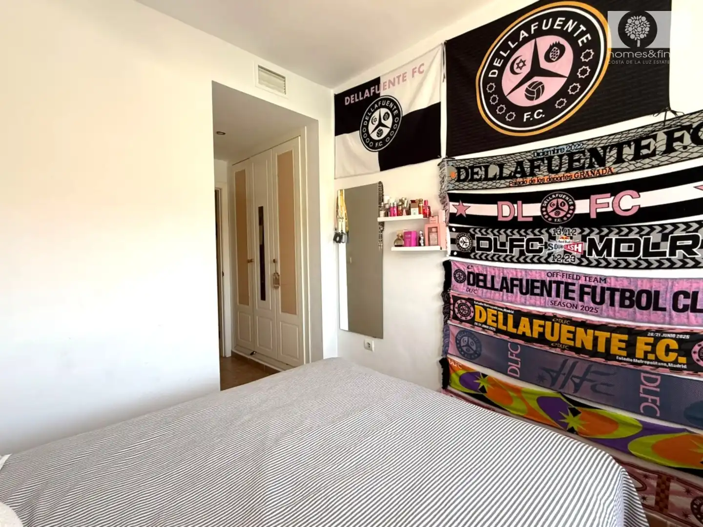 Bedroom of Flat for sale in Ayamonte  with Air Conditioner, Furnished and Community pool