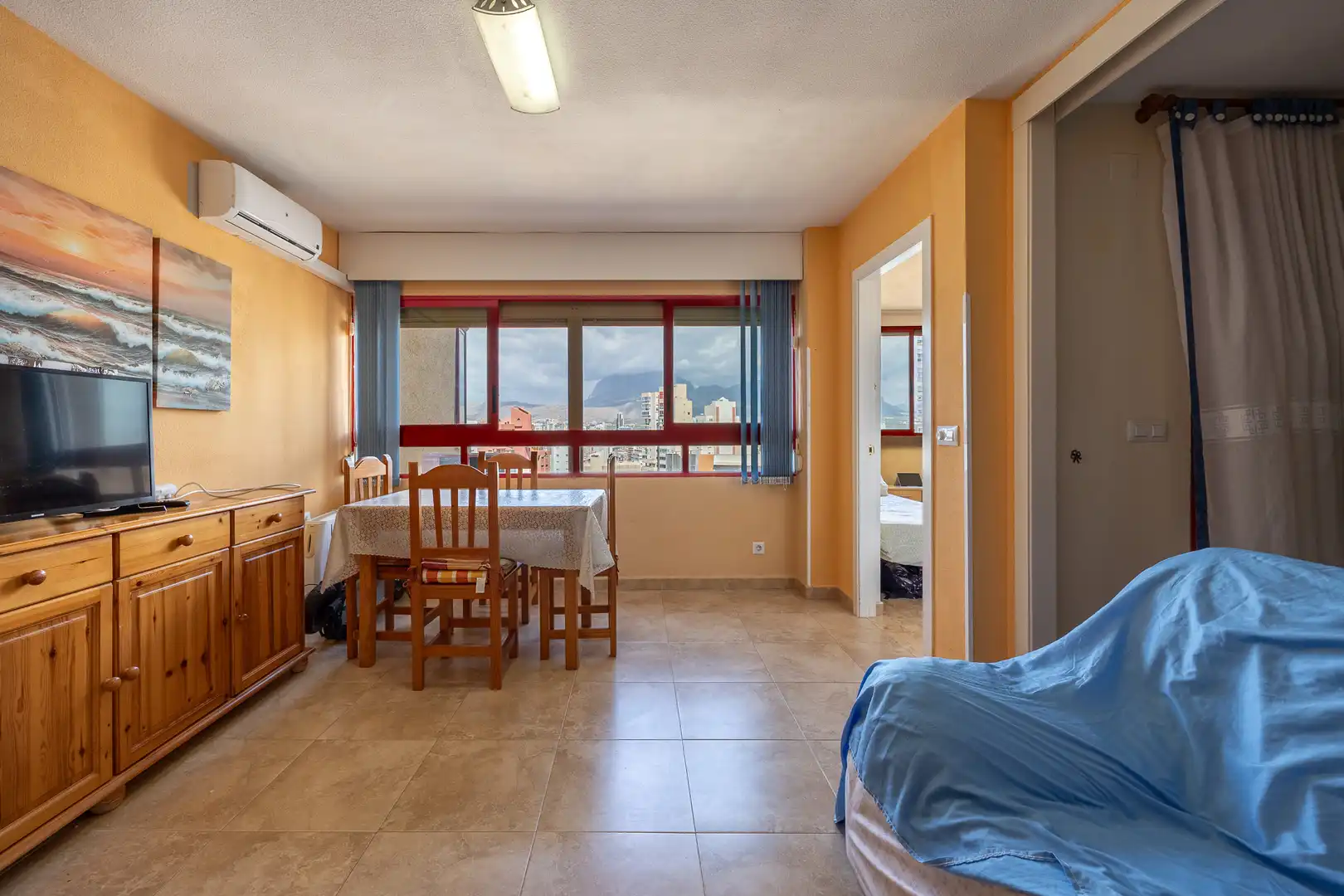 Habitación de Apartamento en venta en Benidorm con Piscina, Amueblado y Piscina comunitaria