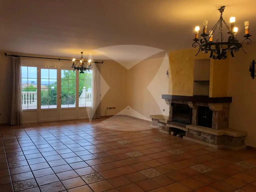Sala d'estar de Casa o xalet en venda en Badajoz amb Aire condicionat, Calefacció i Jardí privat