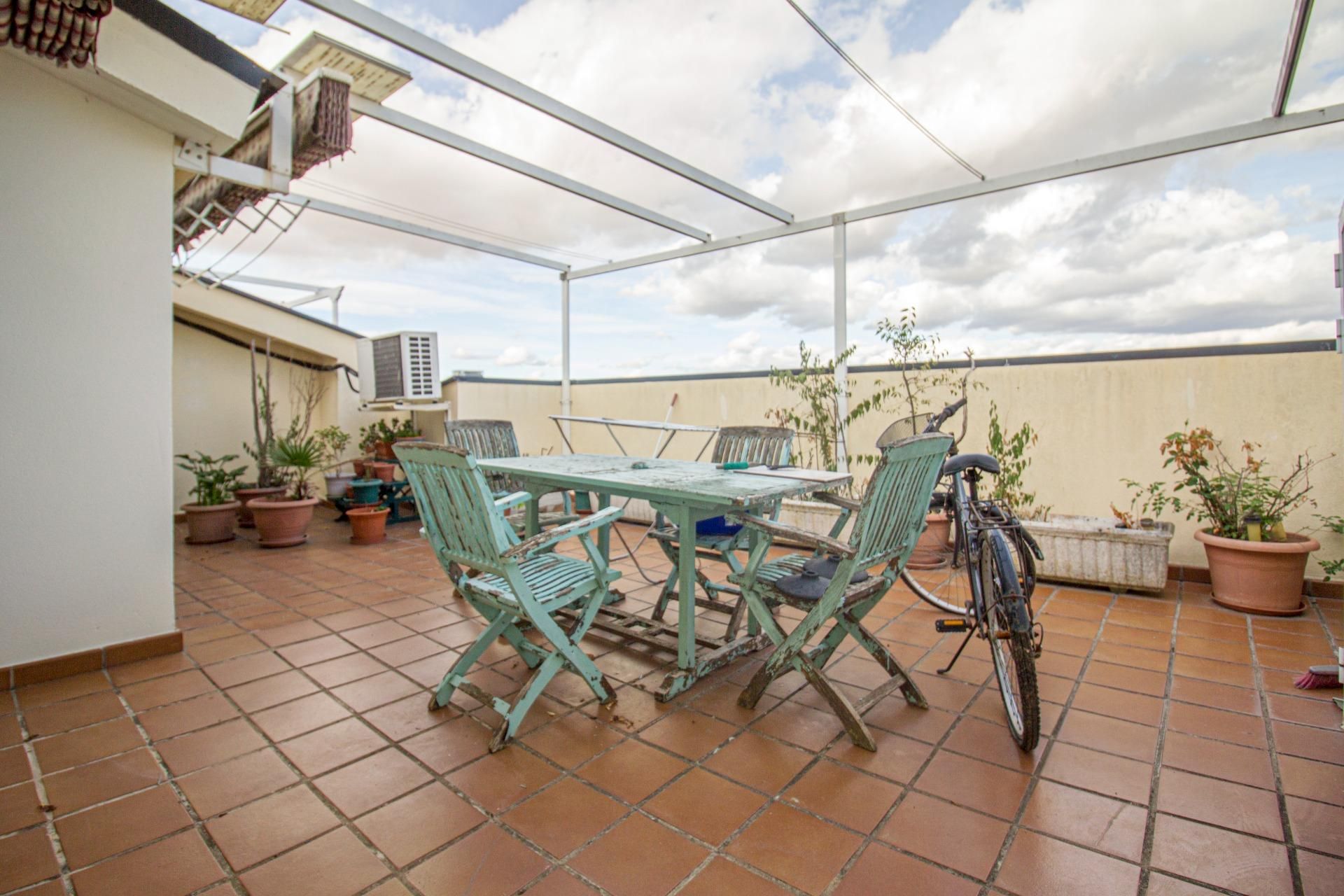 Terraza de Ático en venta en Badajoz Capital con Aire acondicionado, Calefacción y Jardín privado