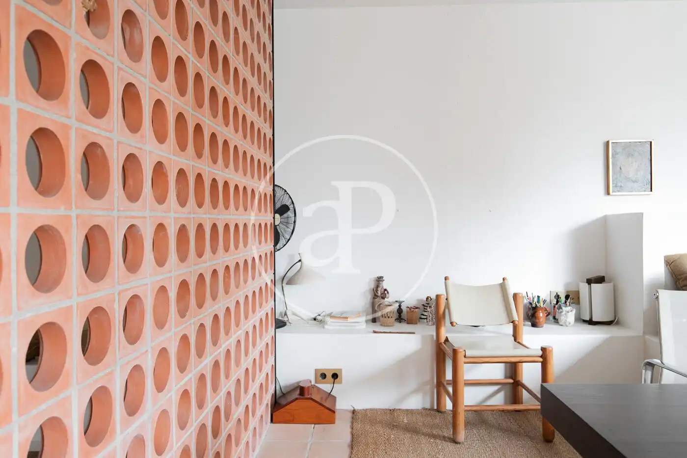 Sala de estar de Piso en venta en Barcelona con Calefacción, Terraza y Amueblado