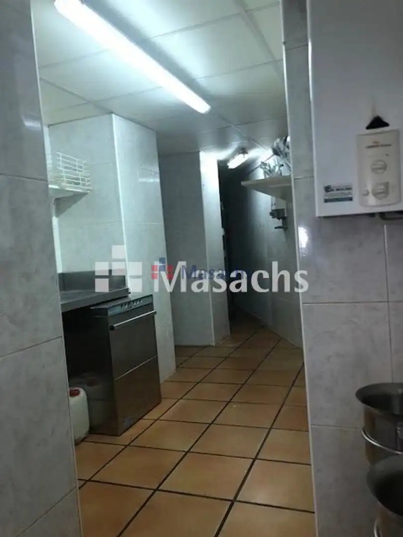 Local comercial en venda a Llevant, imagen 12