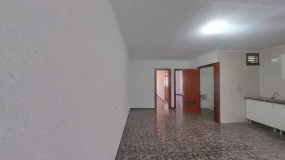 Piso en venta en Carrer de la Garrotxa, imagen 5